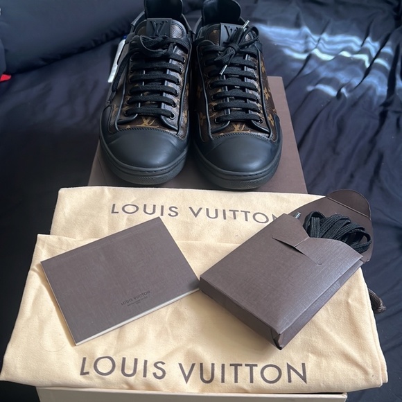 Louis Vuittono Slalom Low Top Monogram - Picture 5 of 5